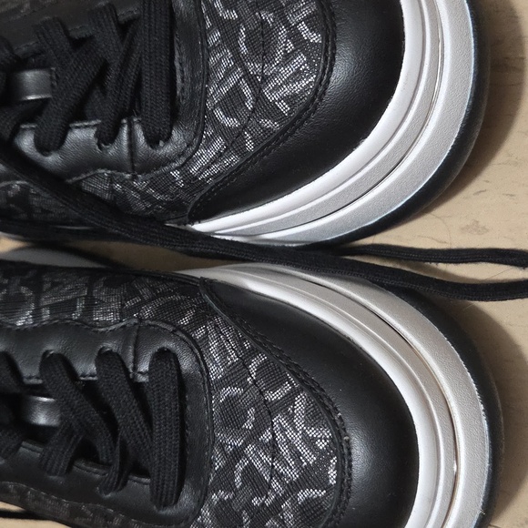 New Michael Kors Women's Black and Gray Platform Sneakers - Picture 4 of 8